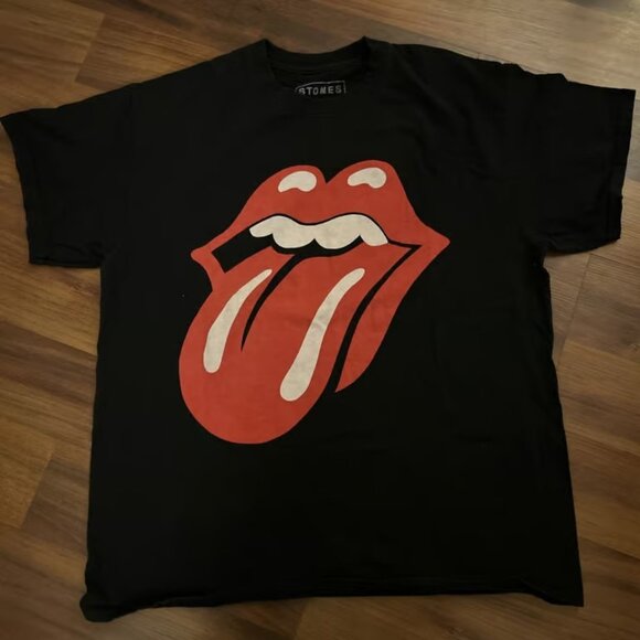 Rolling Stones 2019 Concert Tour Black T-Shirt Stones Tongue Graphic - Picture 1 of 3
